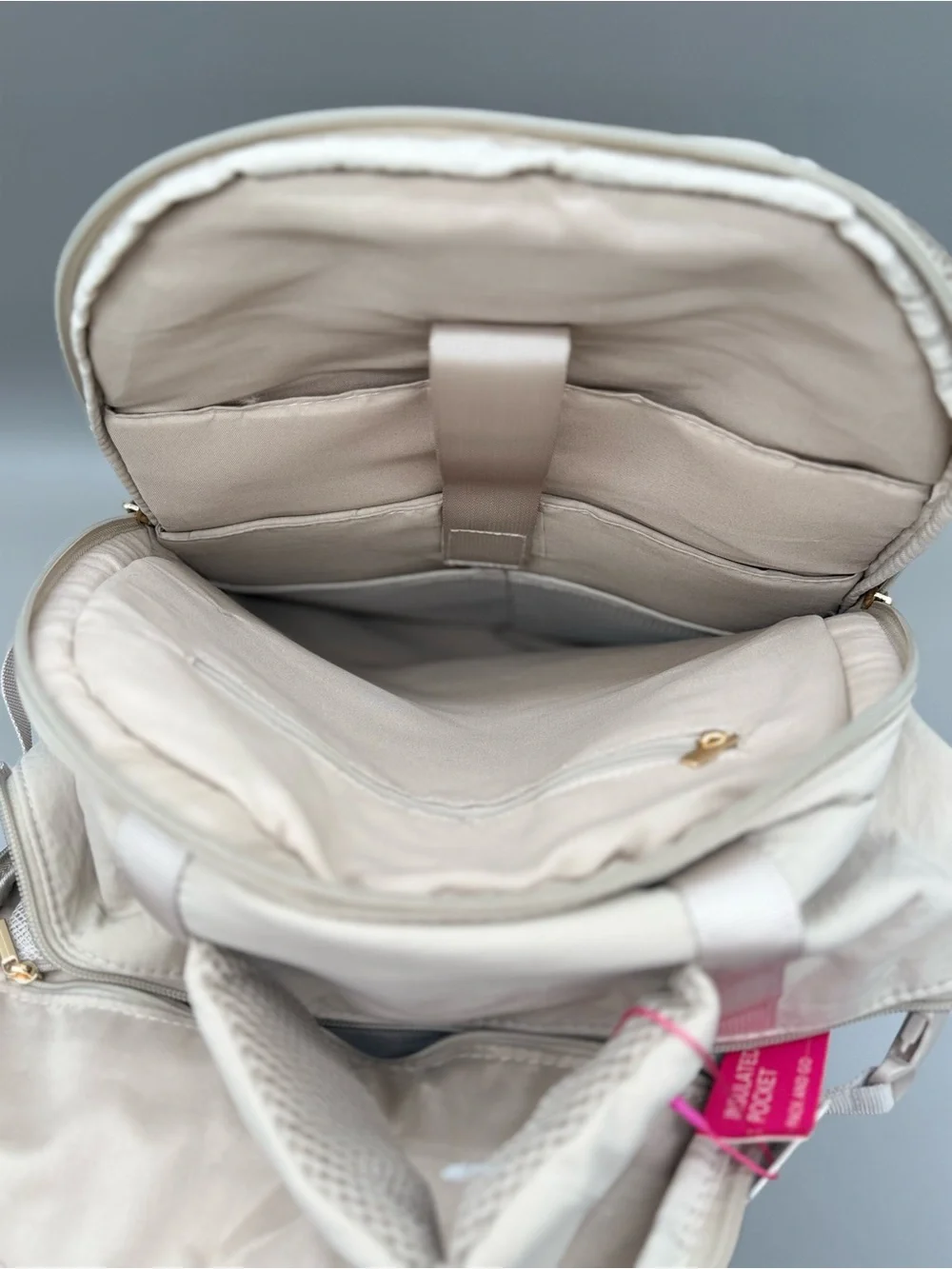 Isaac Mizrahi spacious backpack